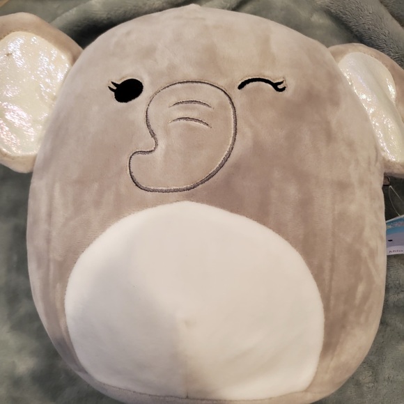 Squishmallows Other - 🍗⭐️SQUISHMALLOW MILA 8”⭐️